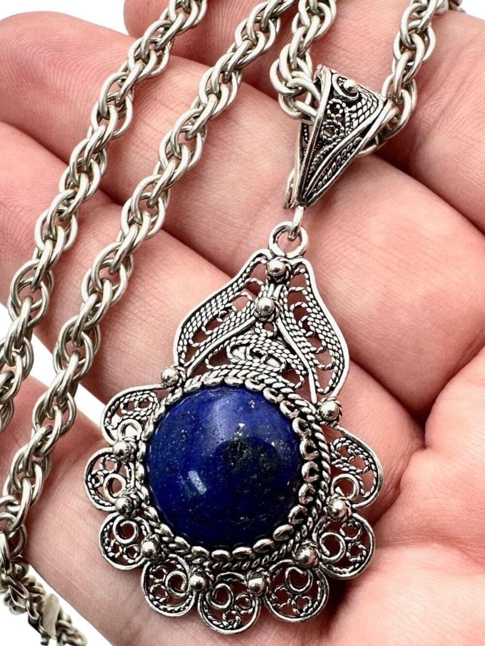 Blue Lapis Lazuli Sterling Silver Necklace 32 Grams 20 Inch